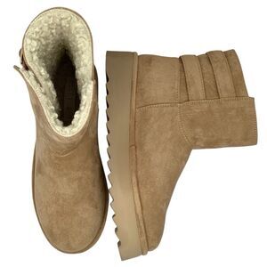 Madden Girl Praized Faux Suede Light Tan Women’s Ankle Platform Boot Sz 9.5
